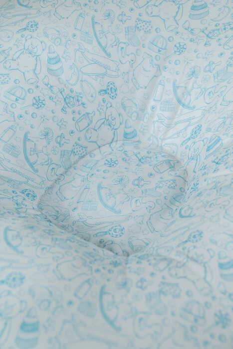 Mamyhughug's Baby Bean Bag, Buy 1 Bean Bag, with 1 Extra Bean Bag Cover