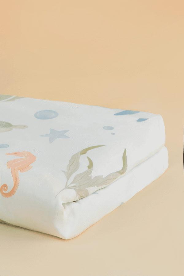 Mamyhughug Aisuki Cool-Touch Blanket (Ocean Pattern)