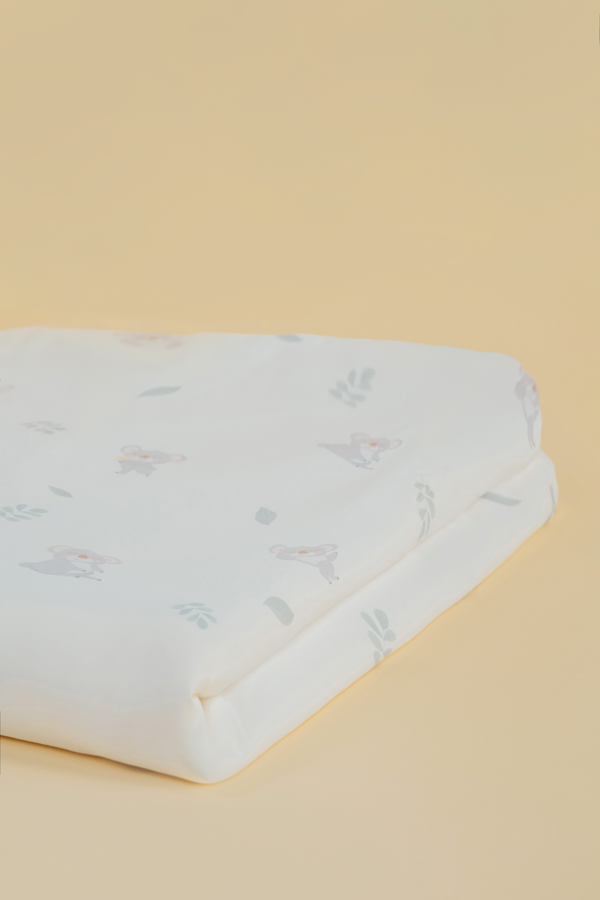 Mamyhughug Aisuki Cool-Touch Blanket