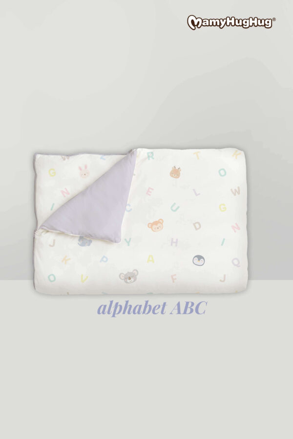 Mamyhughug Aisuki Cool-Touch Blanket (Alphabet & Animal)